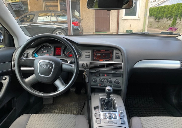 Audi A6 cena 18900 przebieg: 295400, rok produkcji 2004 z Biała małe 37